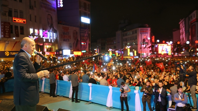 Cumhurbaşkanı Erdoğan: Yeniden bir haçlı-hilal mücadelesi başlayabilir